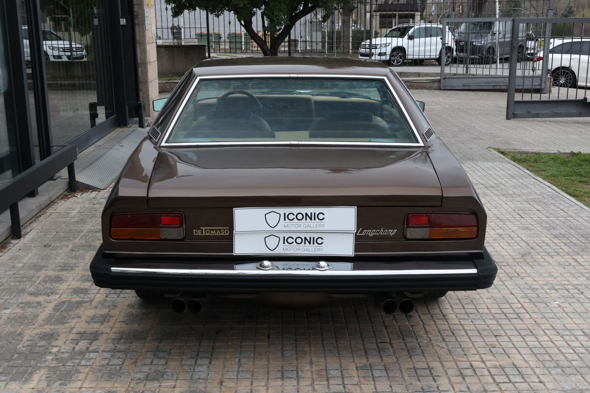 DE TOMASO LONGCHAMPS