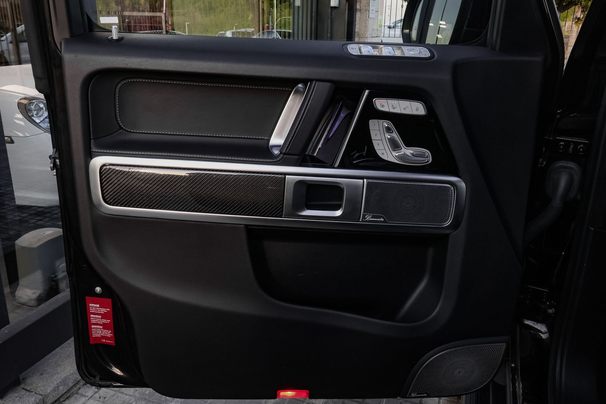 MERCEDES-BENZ G63 AMG