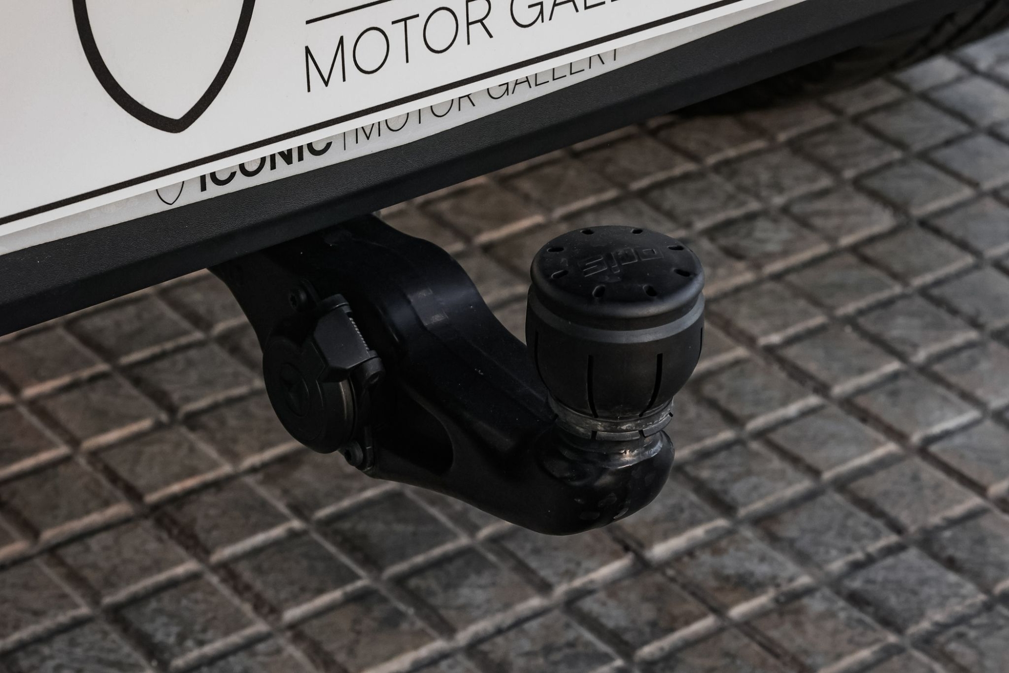 MERCEDES-BENZ G63 AMG