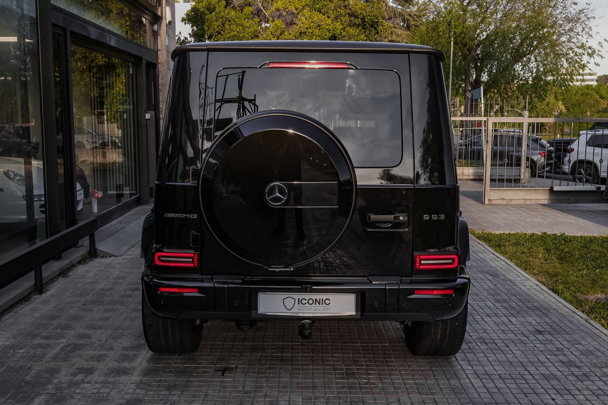 MERCEDES-BENZ G63 AMG