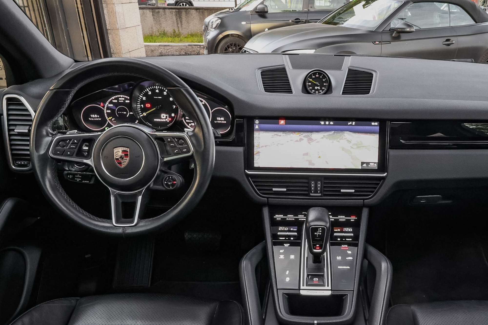 PORSCHE CAYENNE E-HYBRID