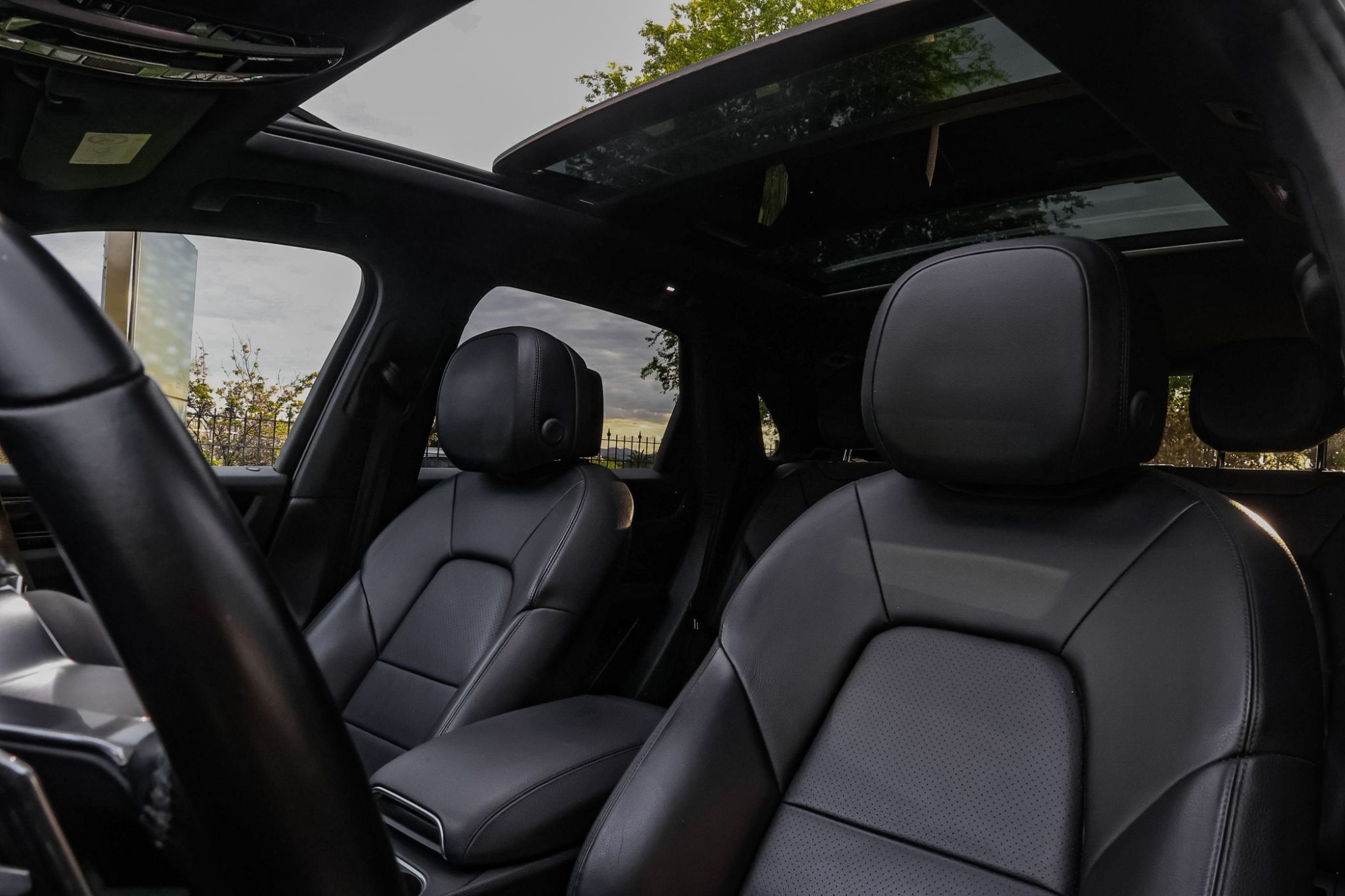 PORSCHE CAYENNE E-HYBRID