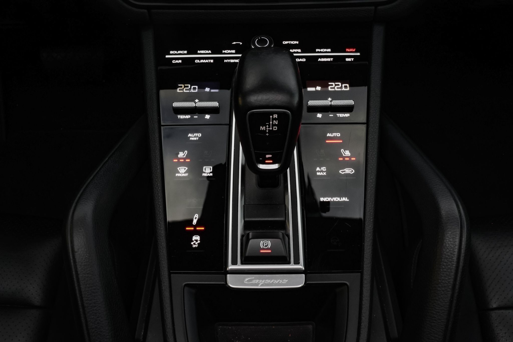 PORSCHE CAYENNE E-HYBRID