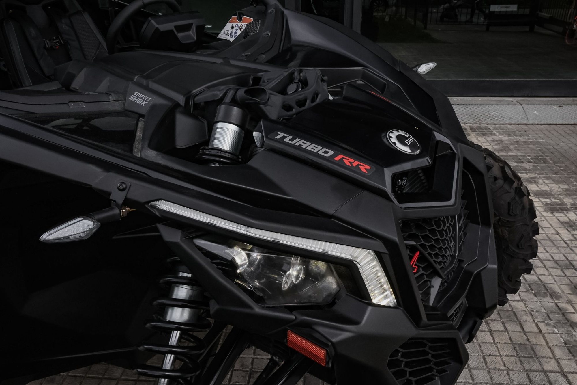 CAN-AM MAVERICK MAX XRS TURBO RR