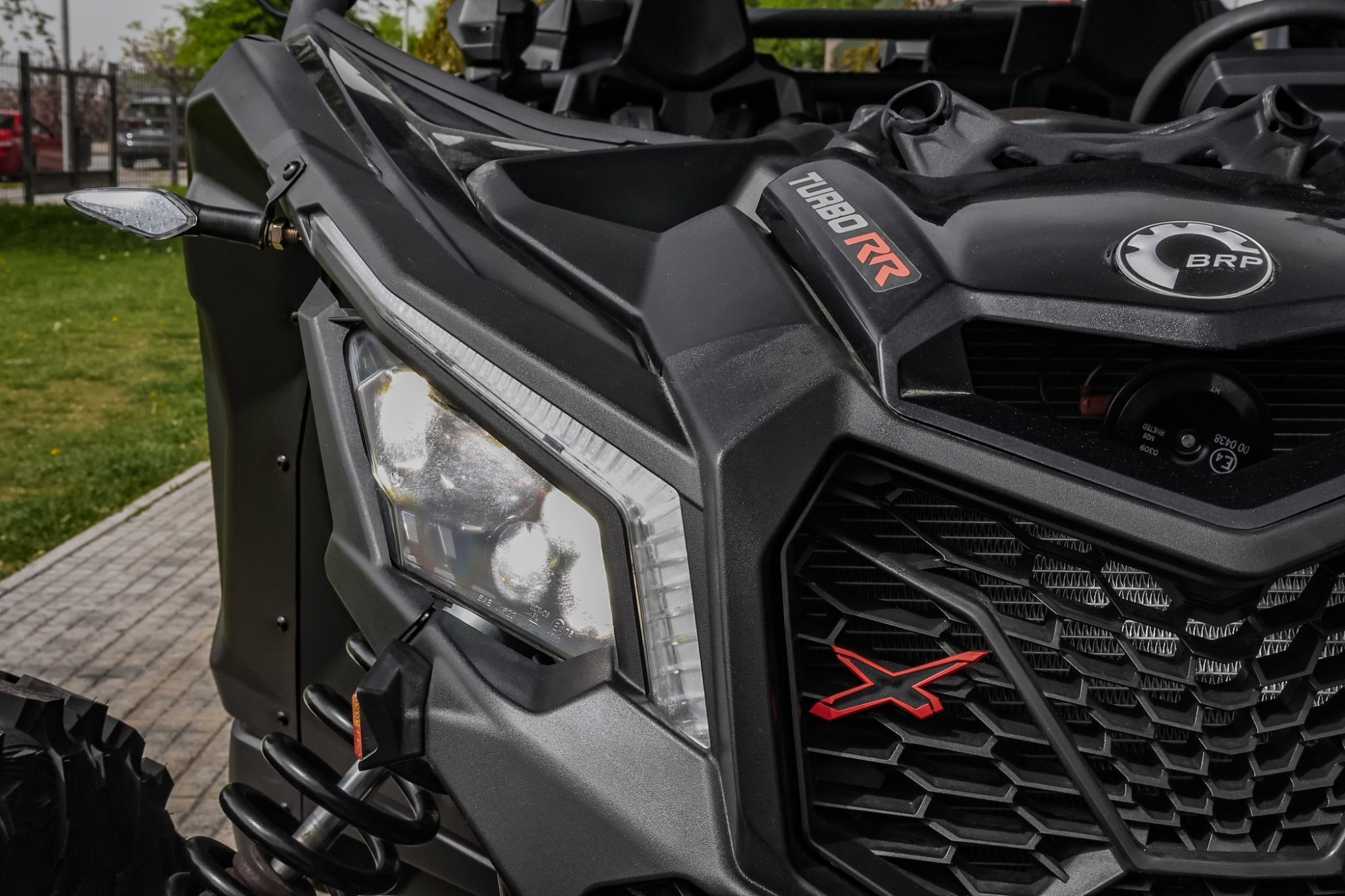 CAN-AM MAVERICK MAX XRS TURBO RR