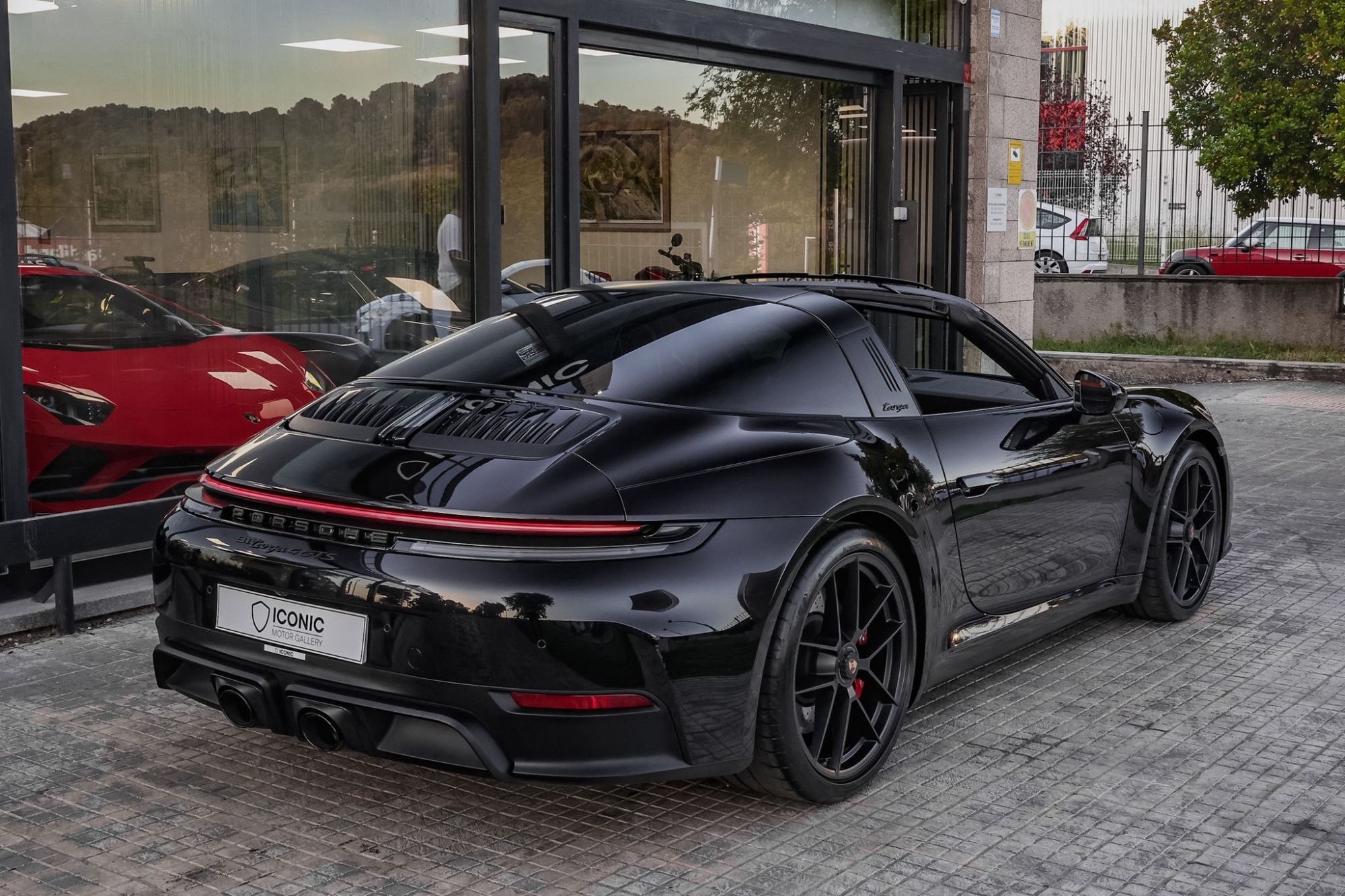 PORSCHE 911 992.2 TARGA 4 GTS