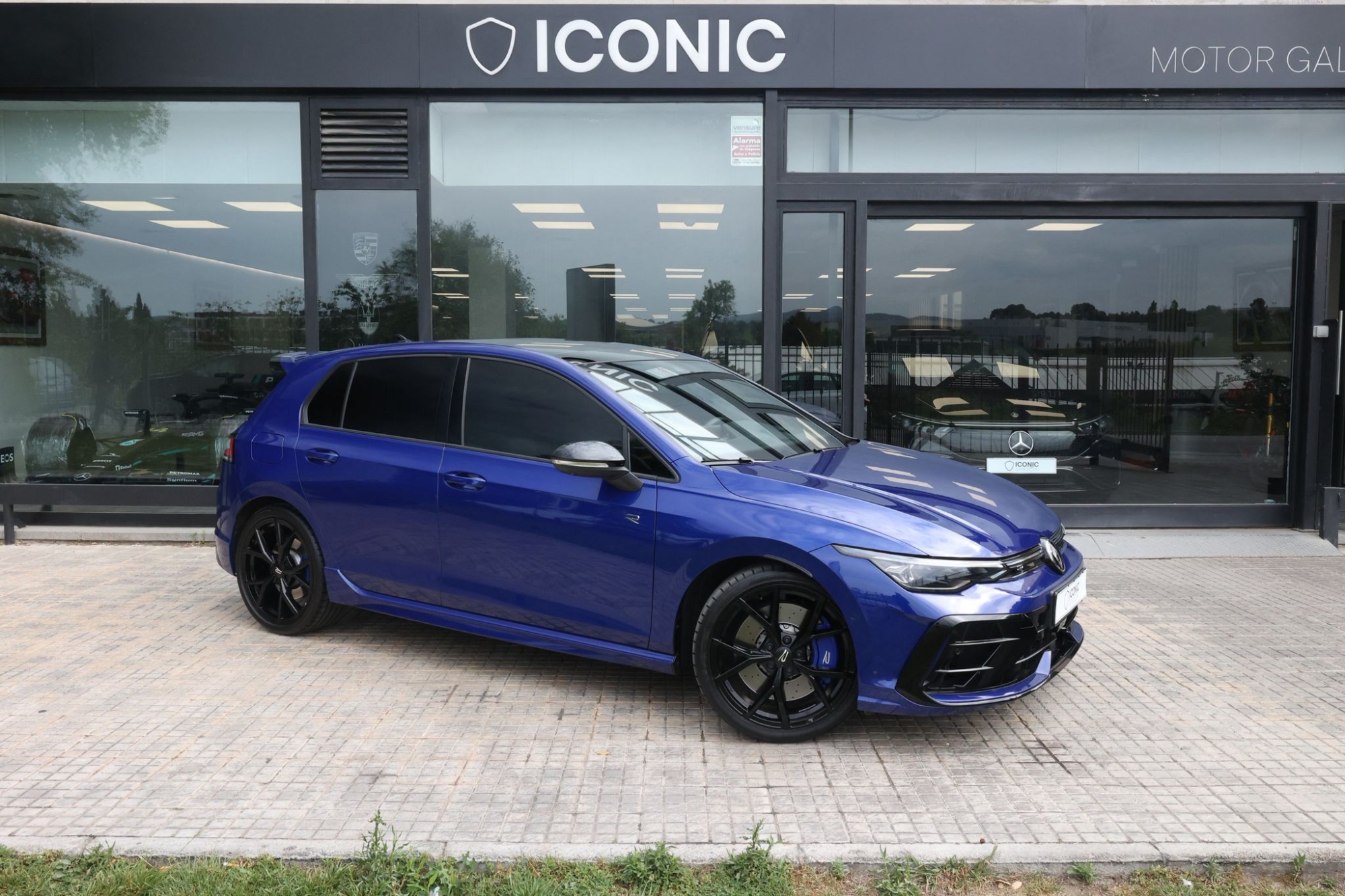 VOLKSWAGEN GOLF 8.5 R