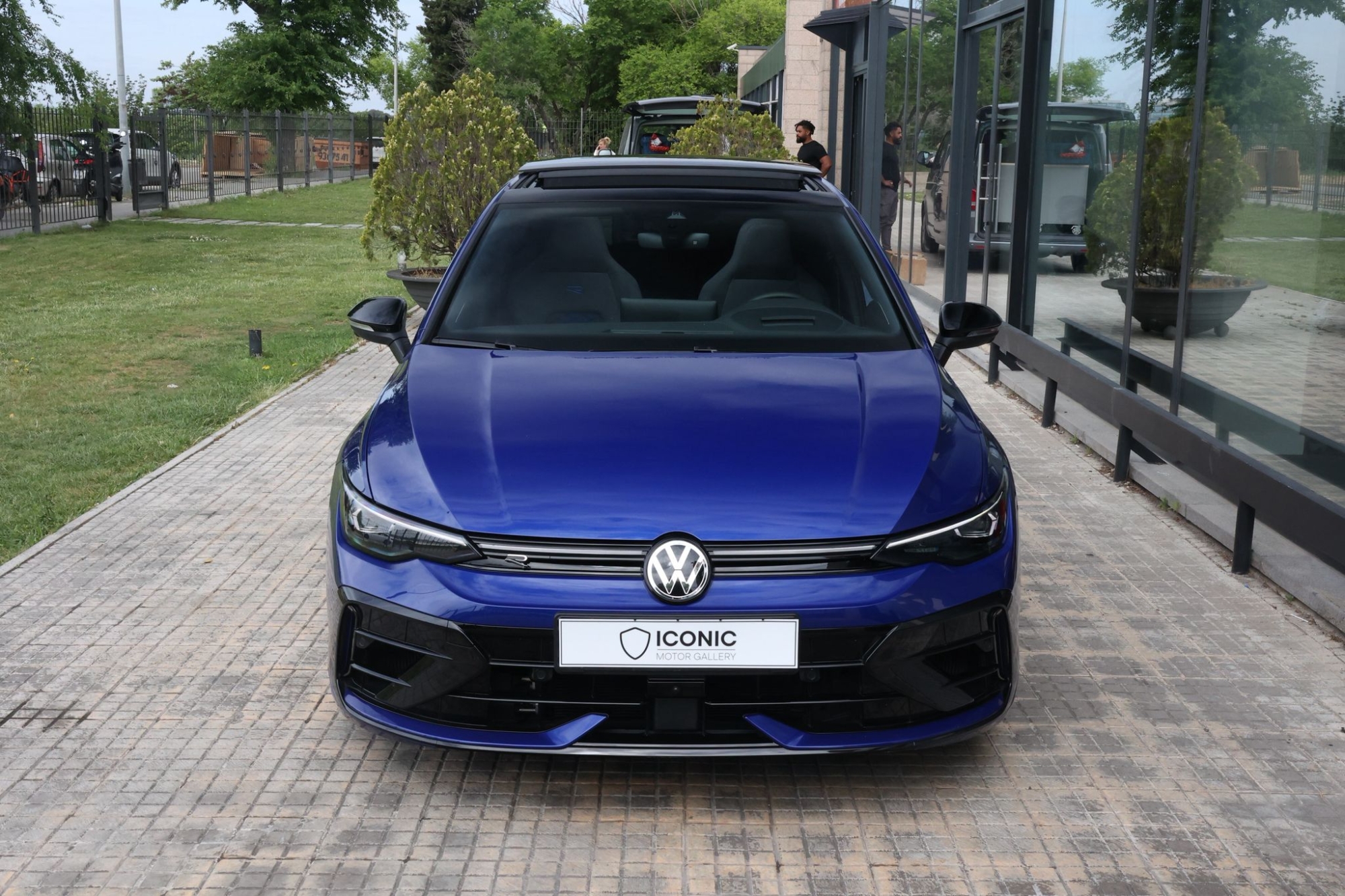 VOLKSWAGEN GOLF 8.5 R