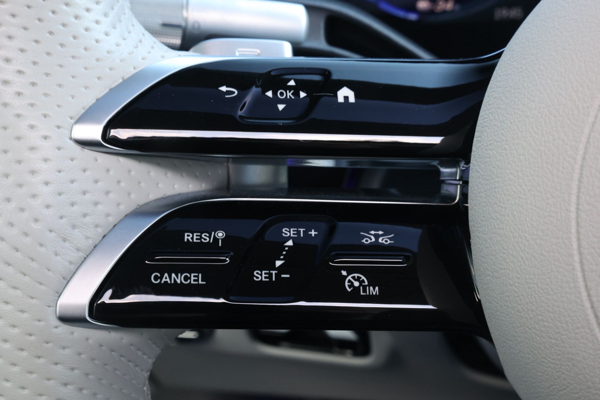 MERCEDES-BENZ EQS 580 4MATIC