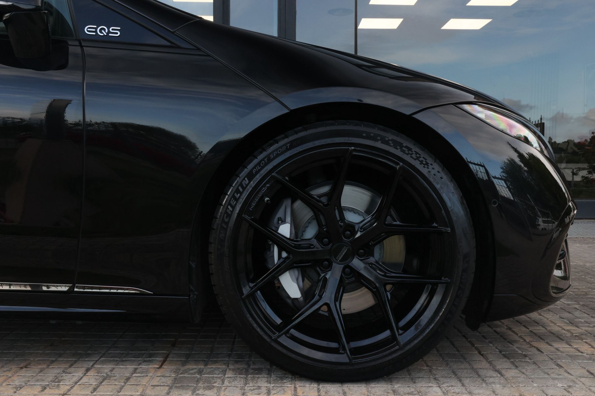 MERCEDES-BENZ EQS 580 4MATIC