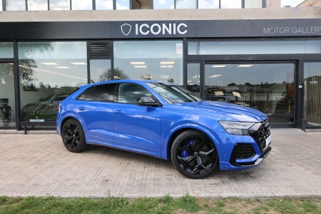 AUDI RSQ8