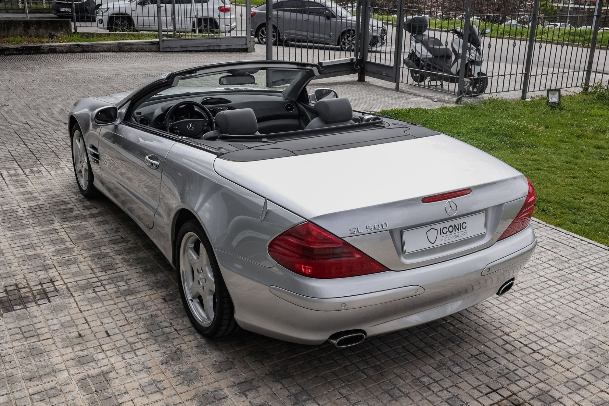 MERCEDES BENZ SL 500
