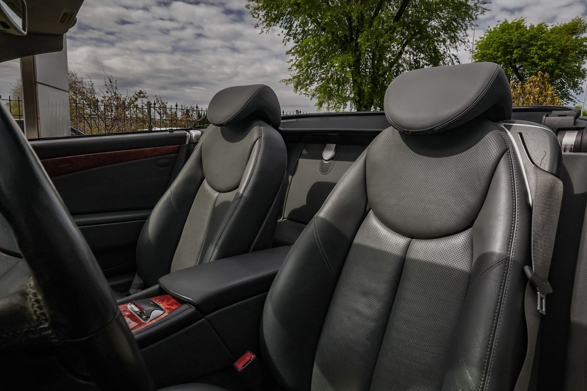 MERCEDES BENZ SL 500