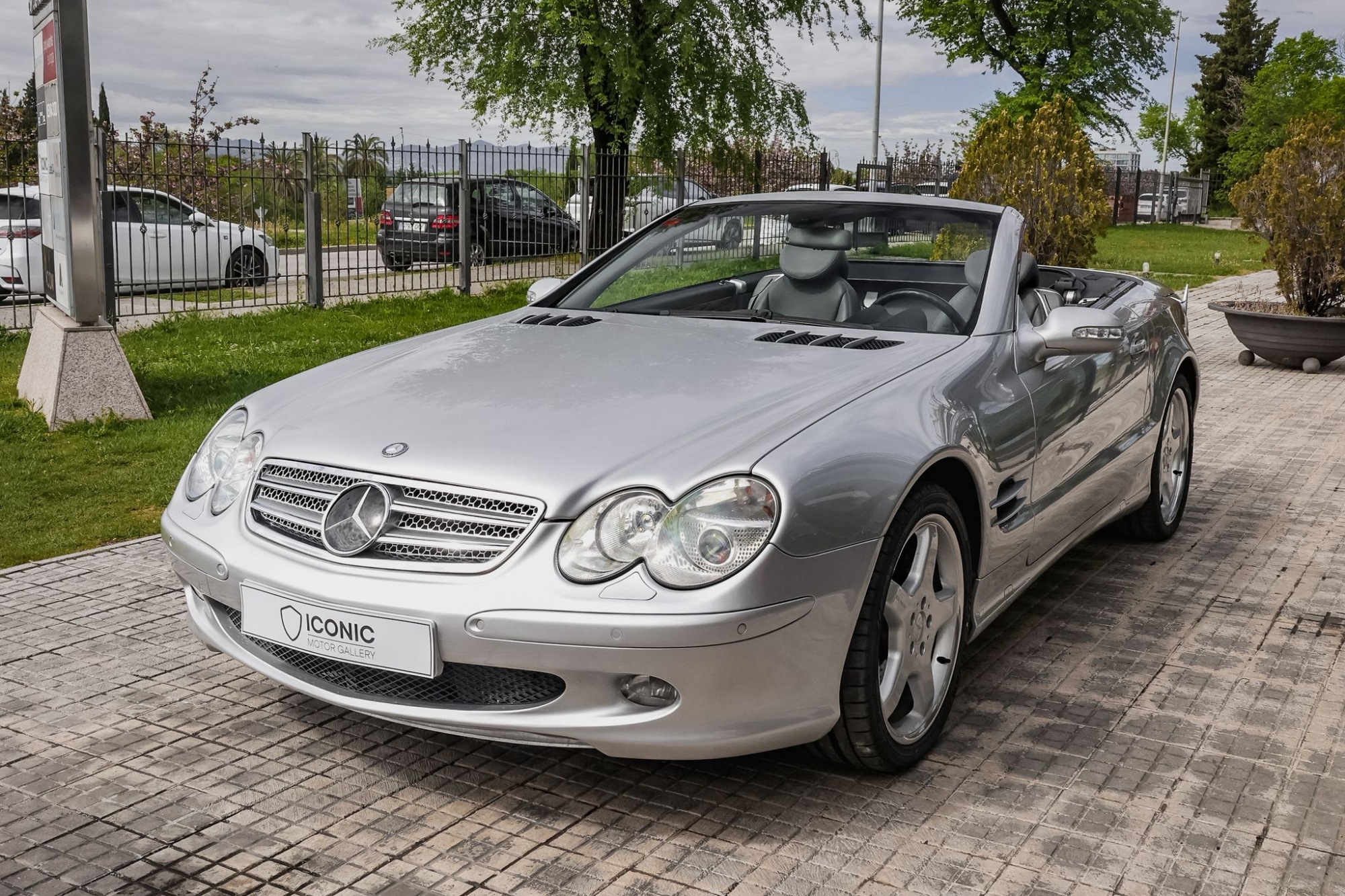 MERCEDES BENZ SL 500