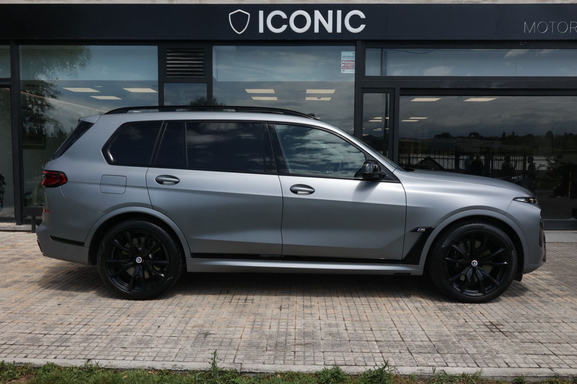 BMW X7 M60I