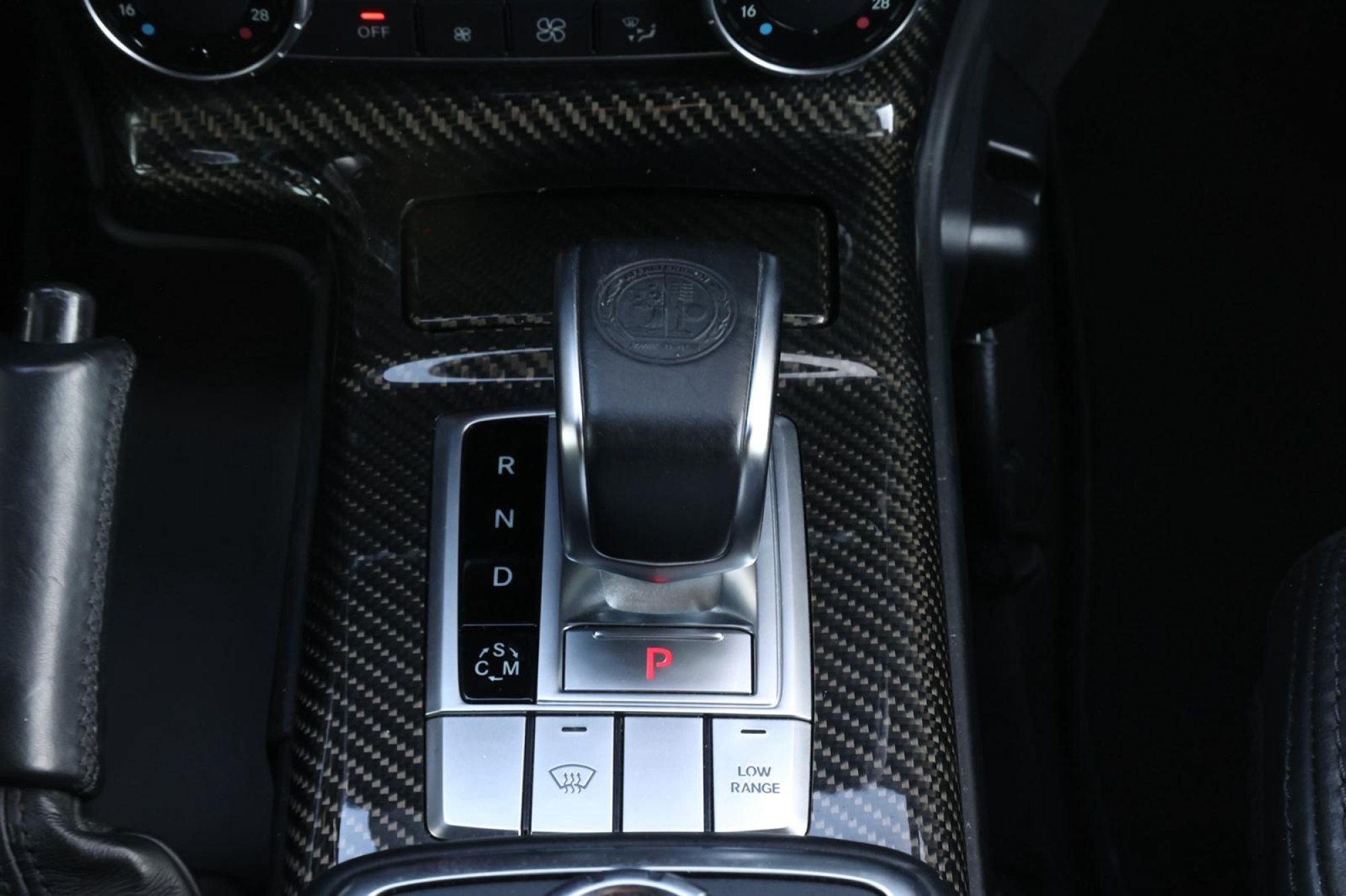 MERCEDES-BENZ G65 AMG