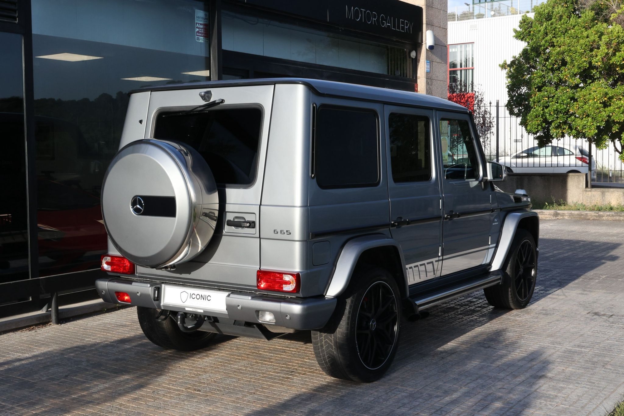 MERCEDES-BENZ G65 AMG