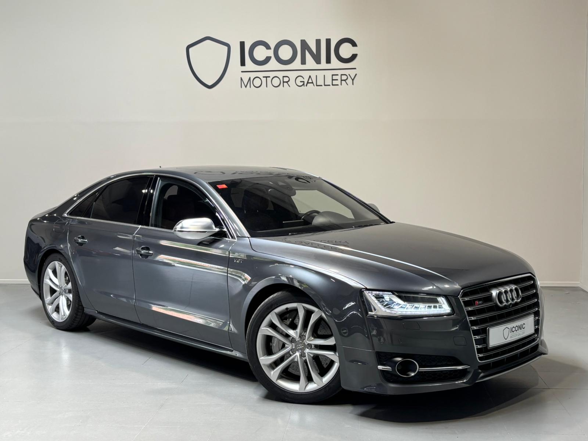 AUDI S8 V8 TURBO QUATTRO