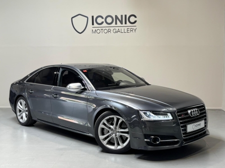 AUDI S8 V8 TURBO QUATTRO