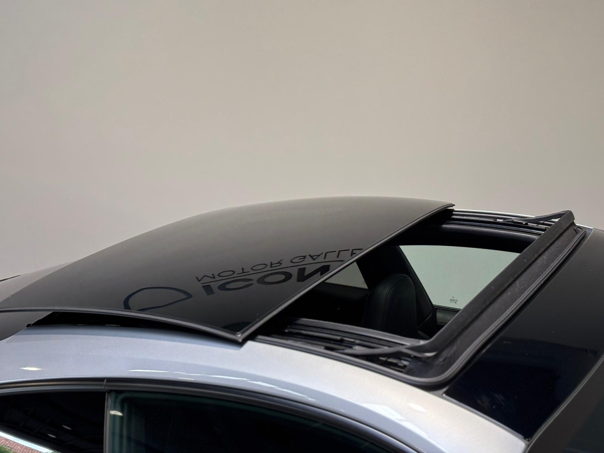 PORSCHE 911 992 CARRERA 4 GTS
