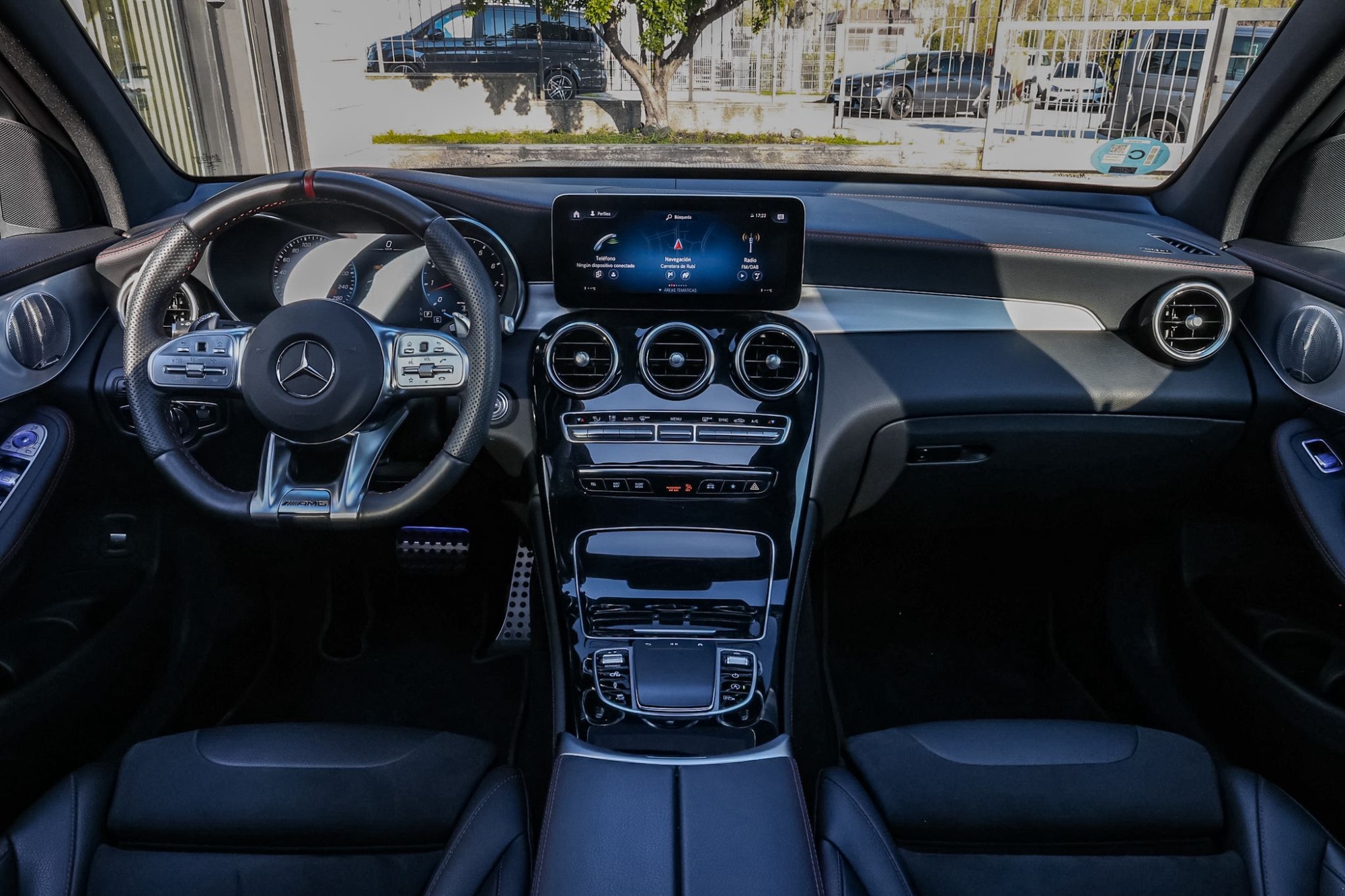 MERCEDES-BENZ GLC 43 AMG