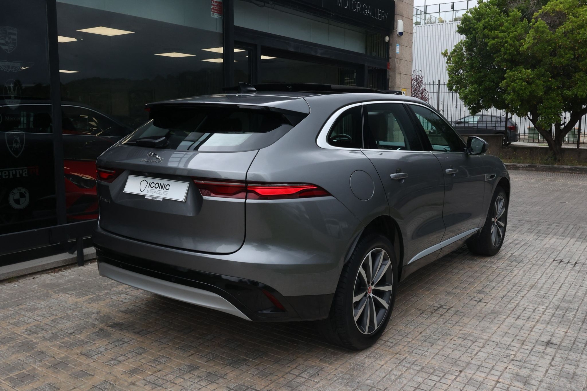 JAGUAR F-PACE D200 MHEV