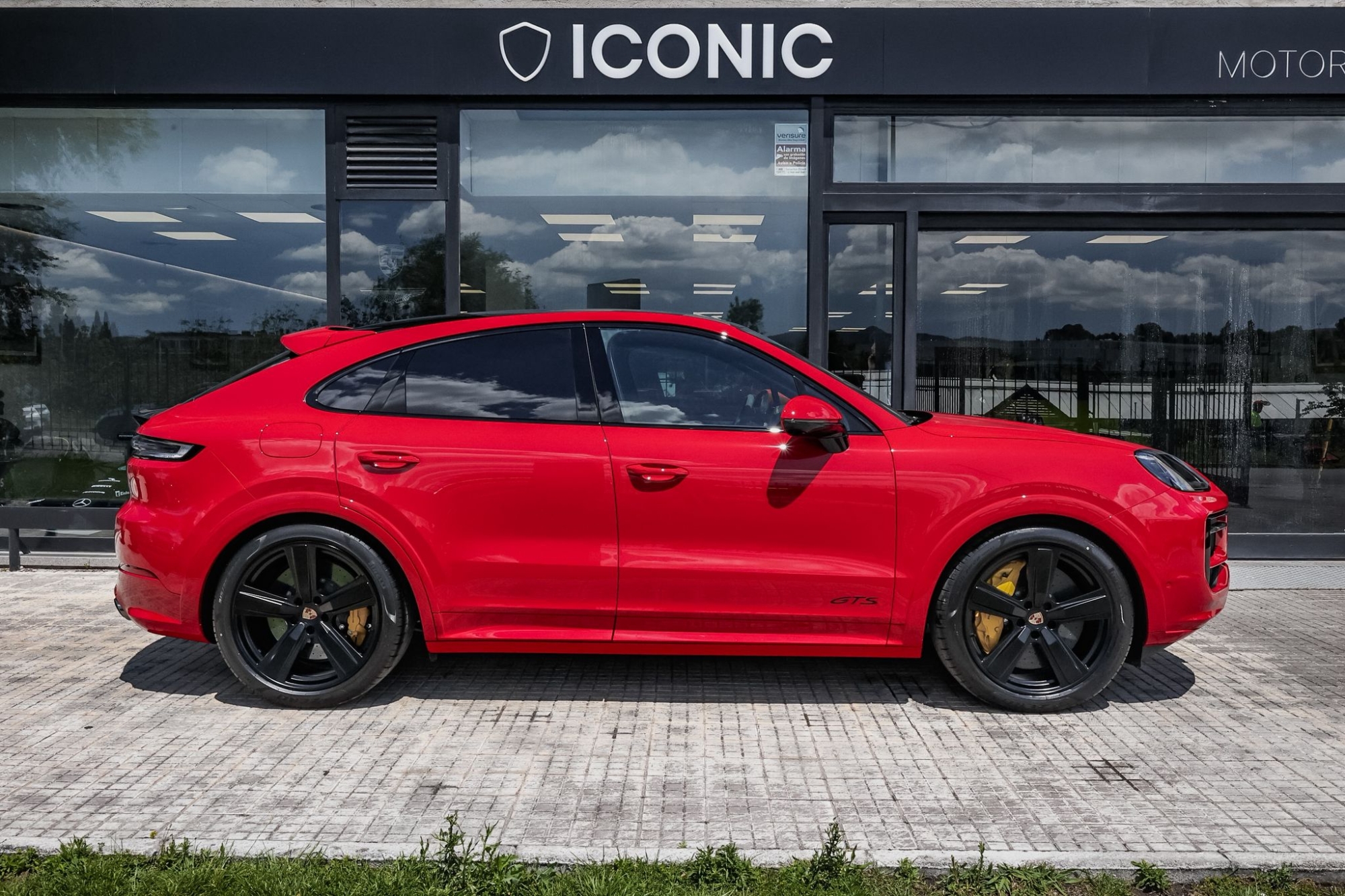 PORSCHE CAYENNE GTS COUPE