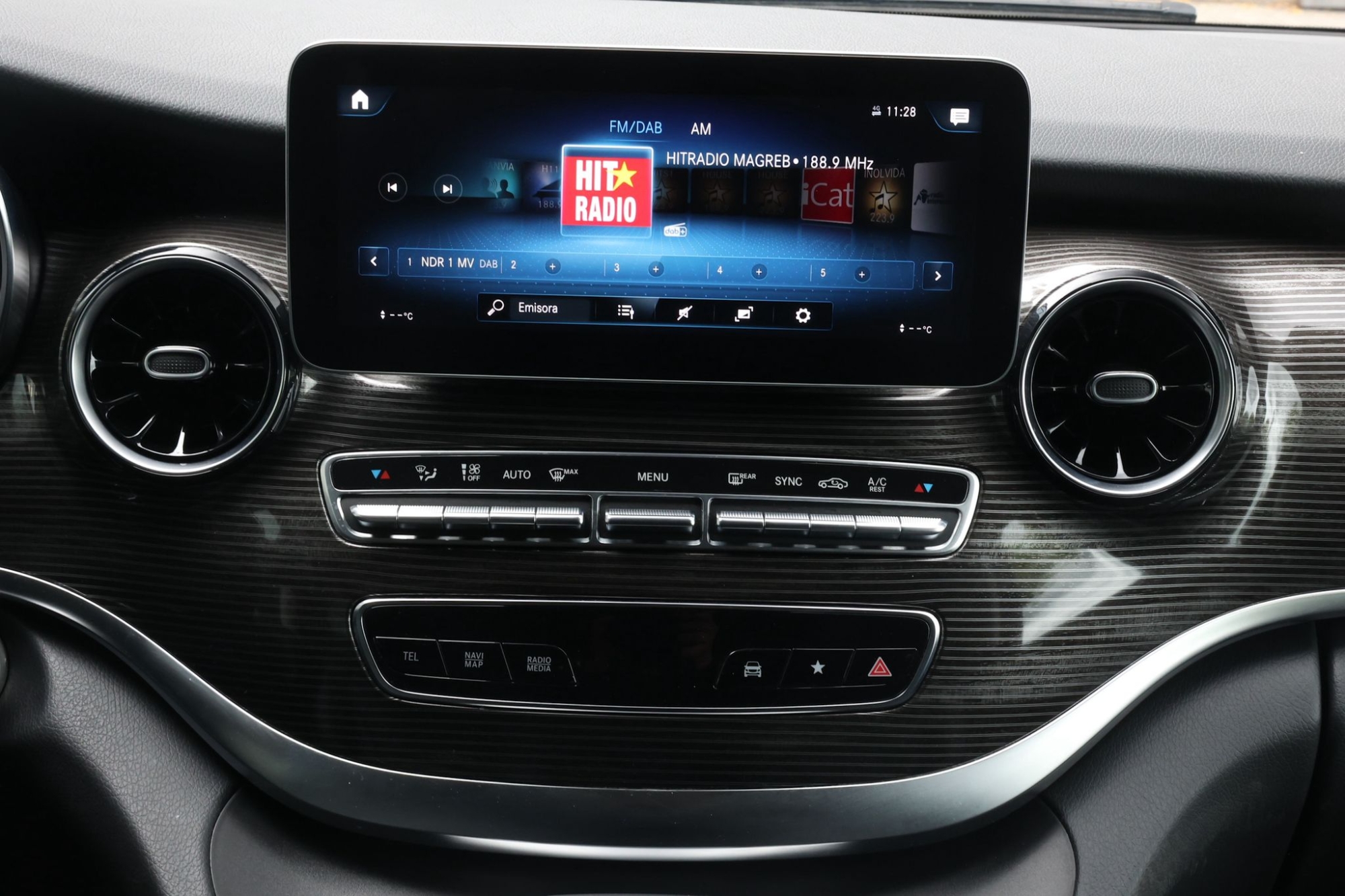 MERCEDES-BENZ CLASE V300D AVANGARDE EXTRA LARGA