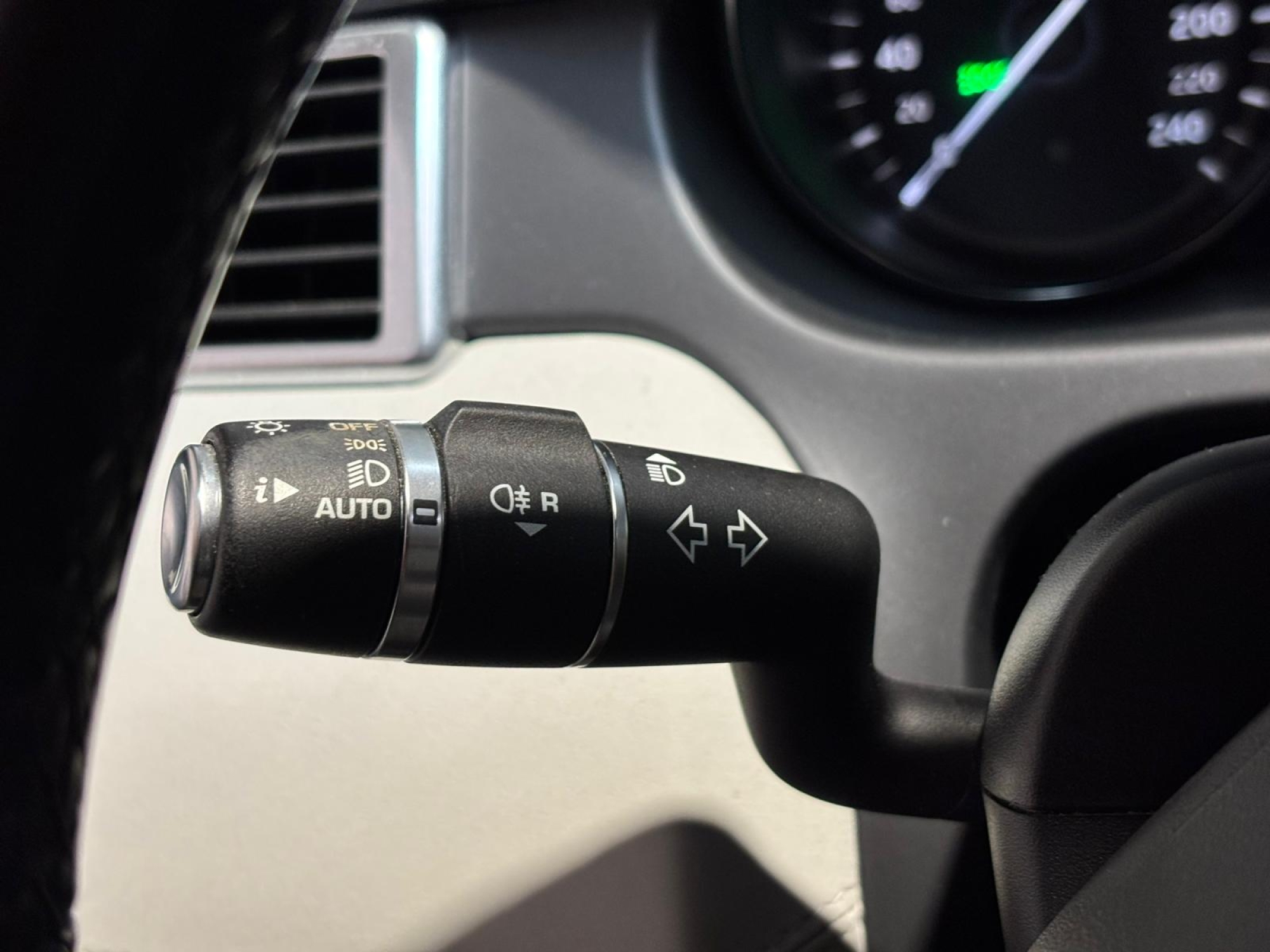 LAND ROVER DISCOVERY SPORT SD4