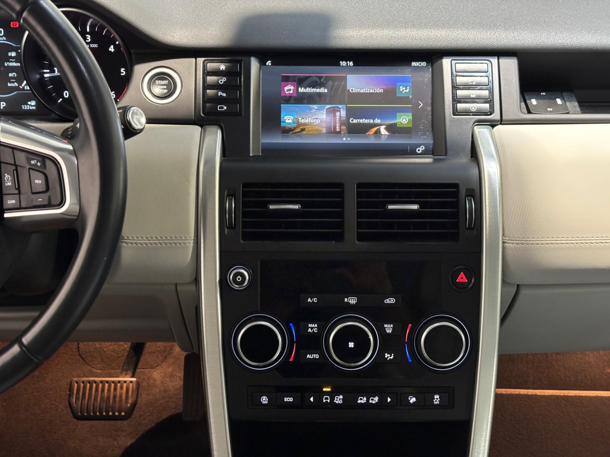 LAND ROVER DISCOVERY SPORT SD4
