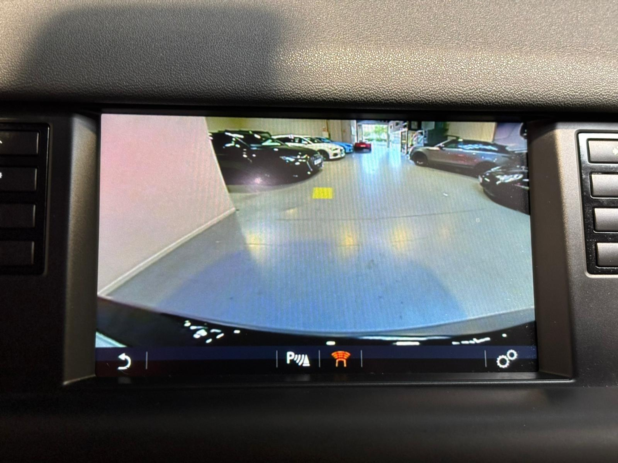 LAND ROVER DISCOVERY SPORT SD4