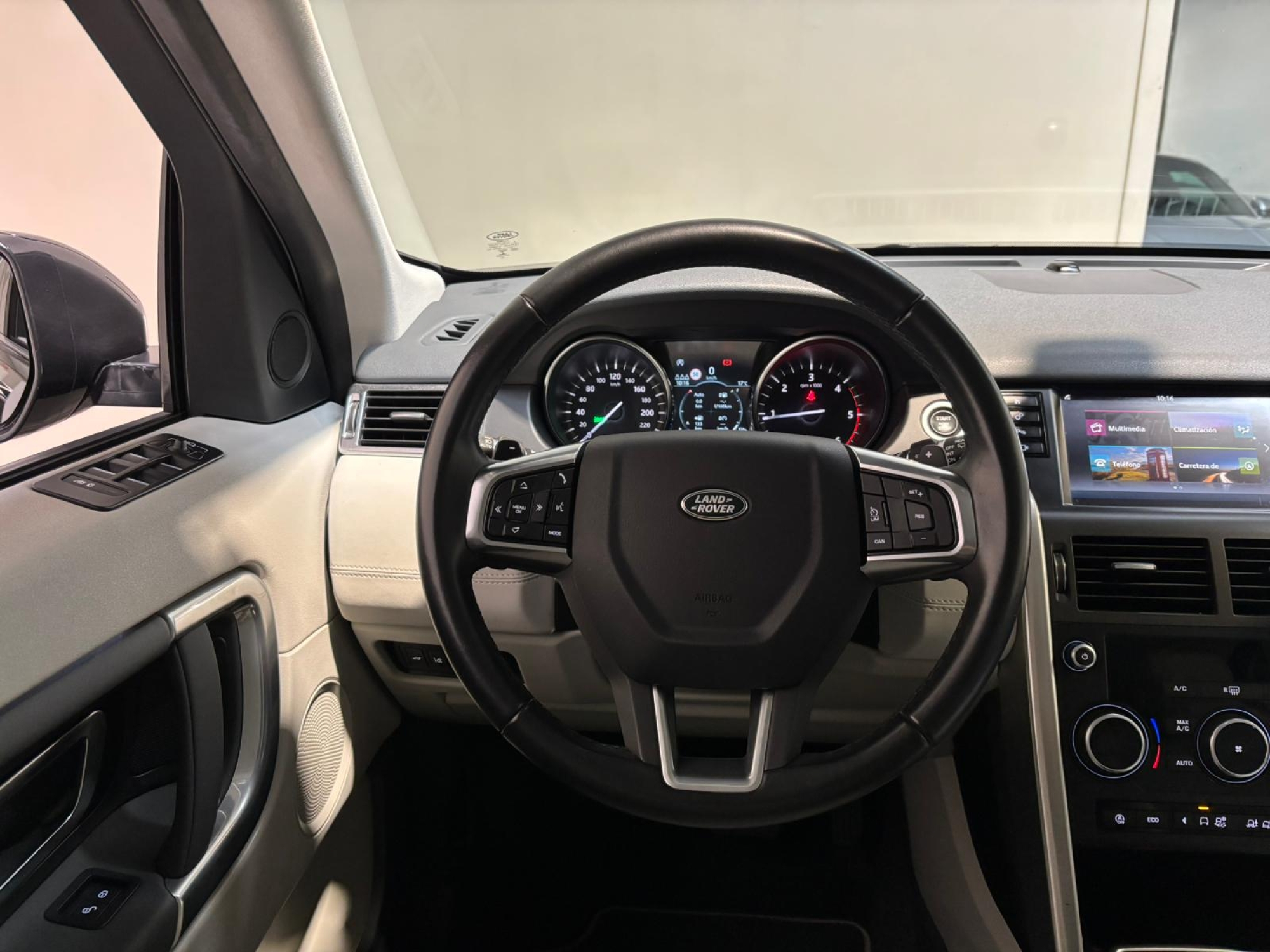 LAND ROVER DISCOVERY SPORT SD4