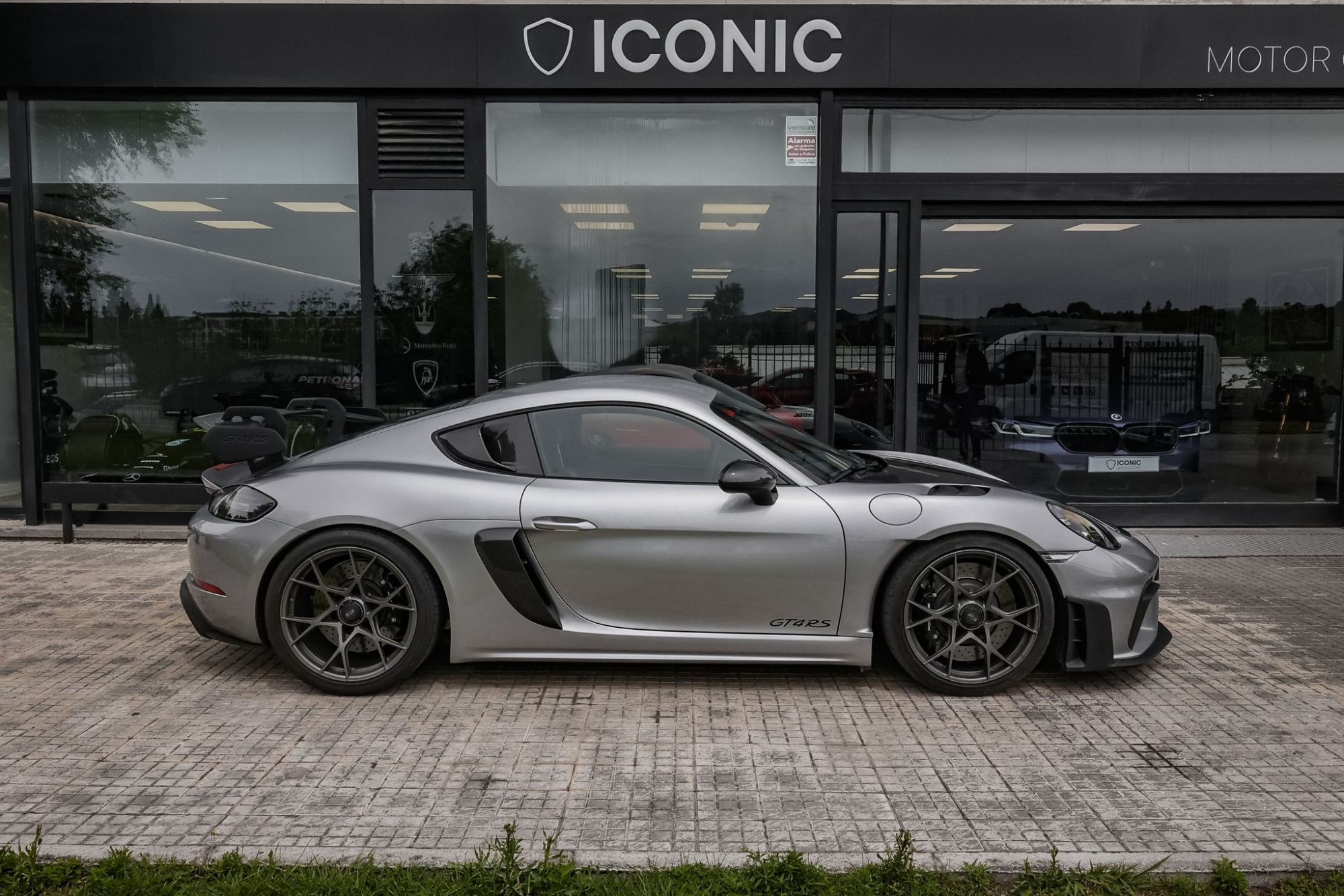 PORSCHE 718 GT4 RS WEISSACH