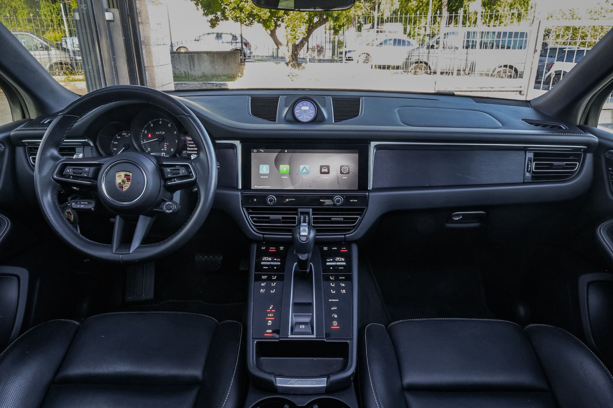 PORSCHE MACAN GTS
