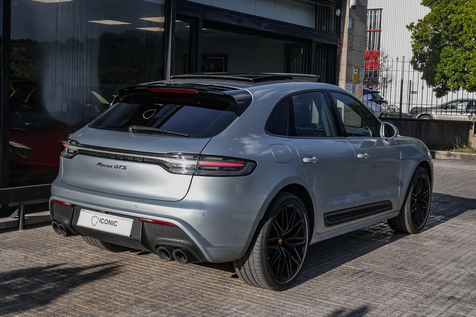 PORSCHE MACAN GTS