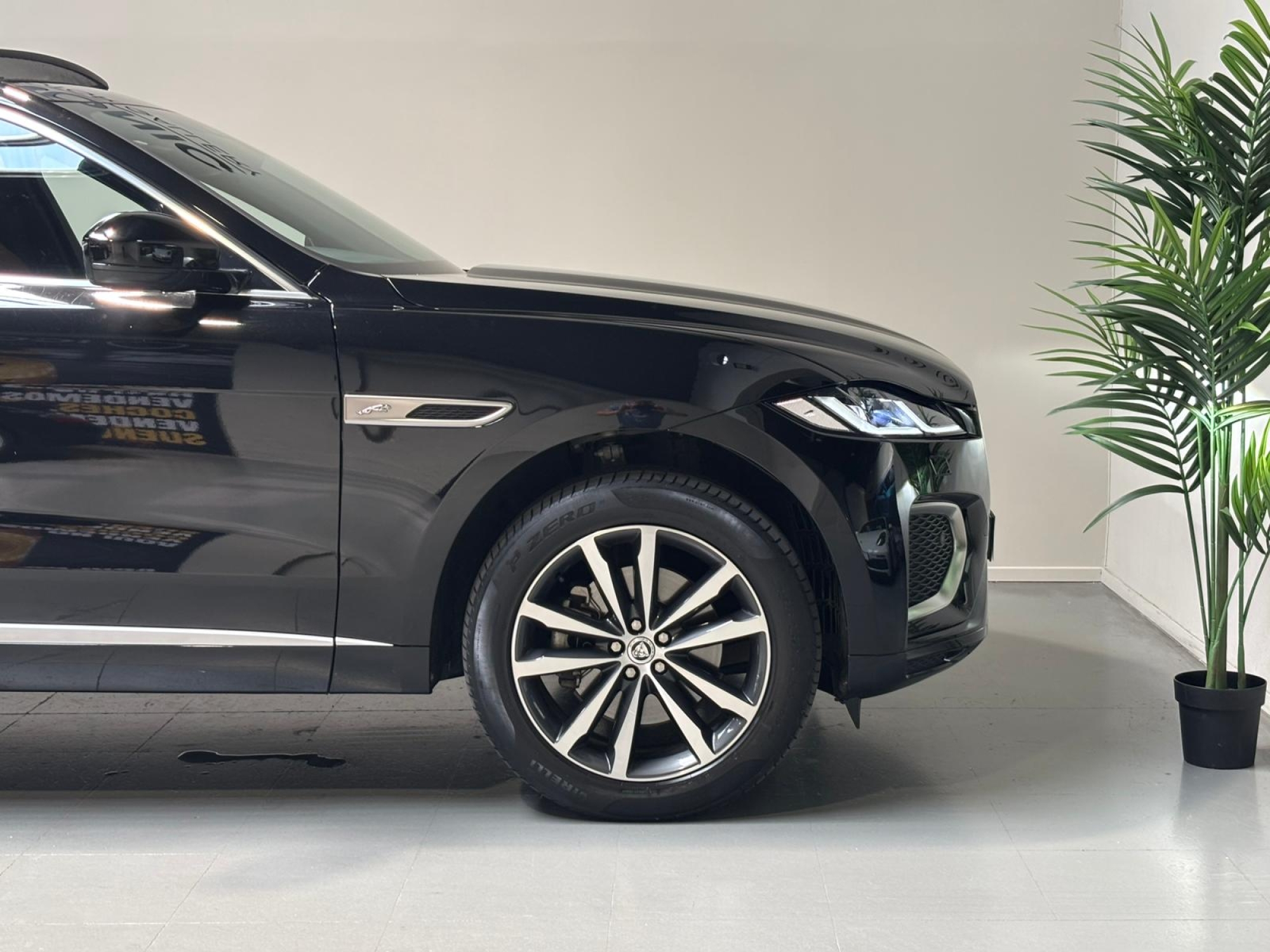 JAGUAR F-PACE 2.0D I4 204PS AWD AUTO MHEV RDynamic S