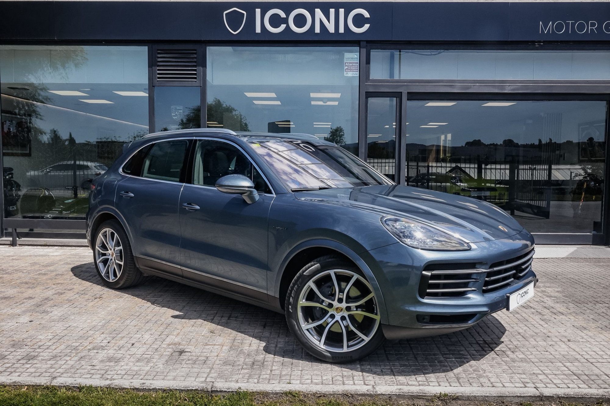 PORSCHE CAYENNE E-HIBRYD