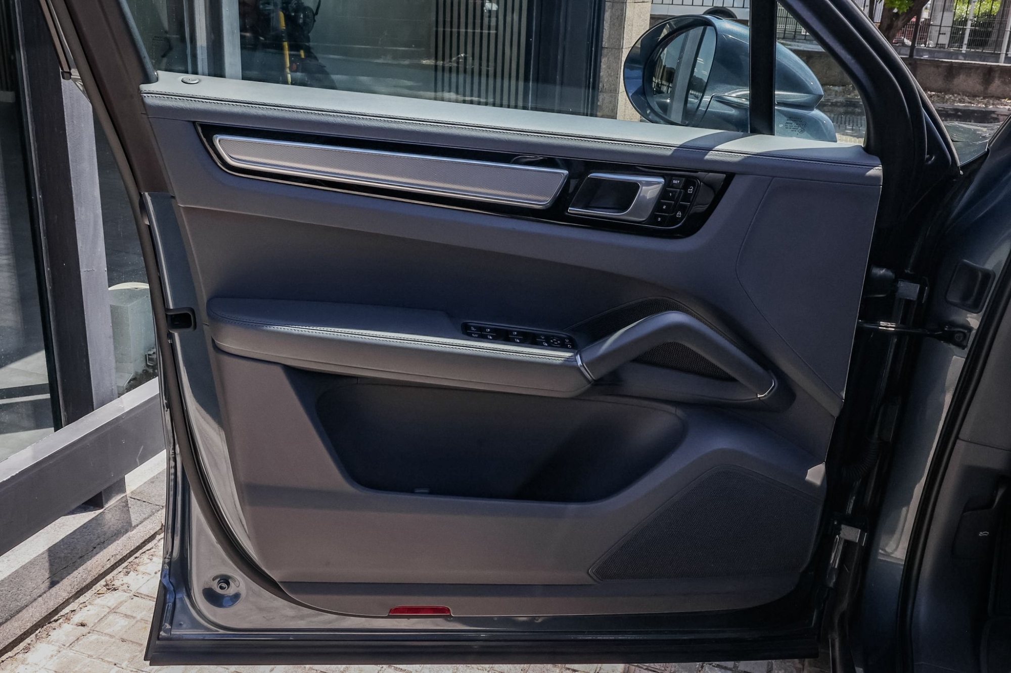 PORSCHE CAYENNE E-HIBRYD