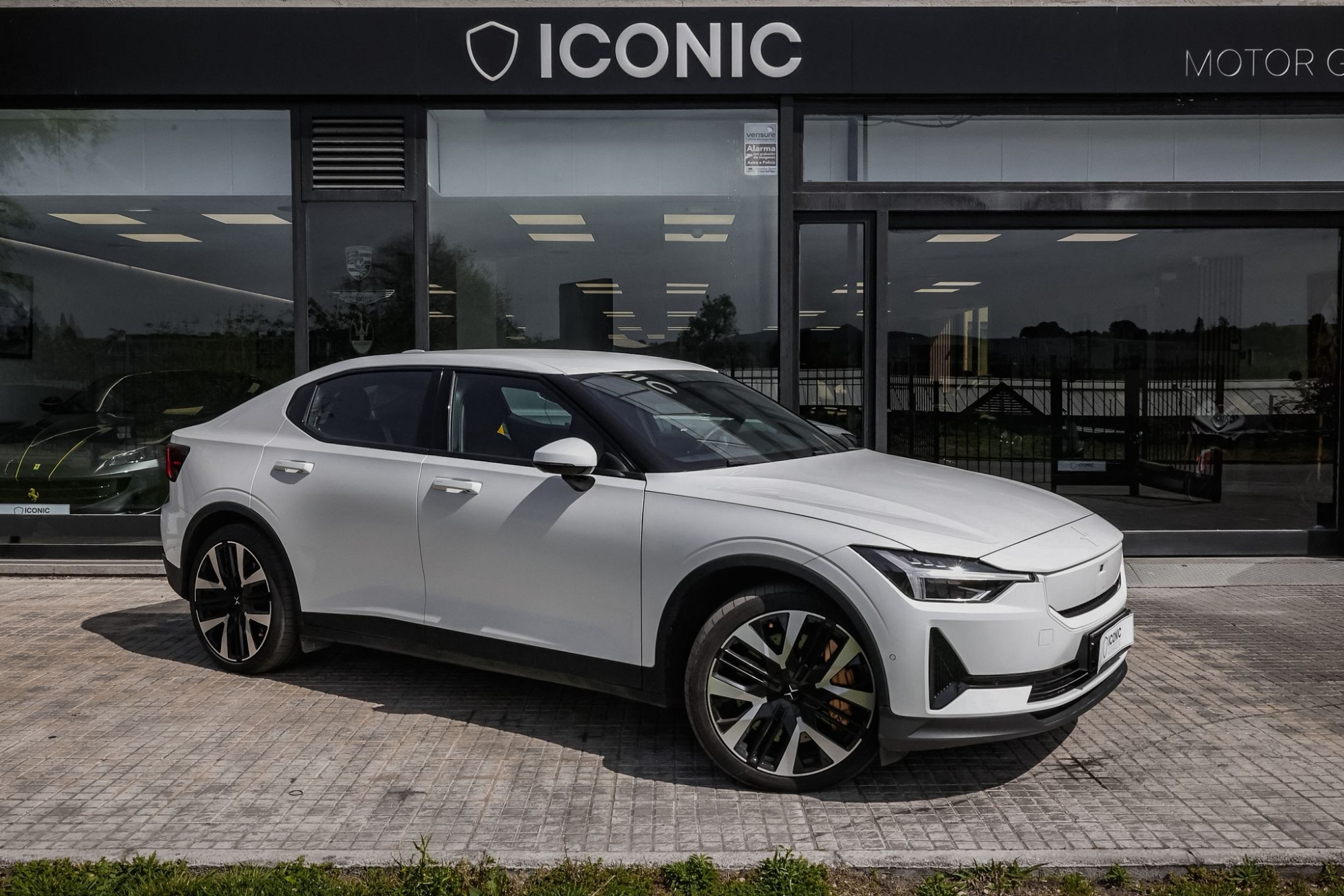 POLESTAR 2 PERFORMANCE PLUS AWD