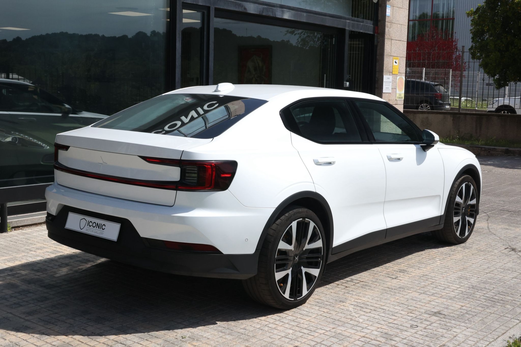 POLESTAR 2 PERFORMANCE PLUS AWD