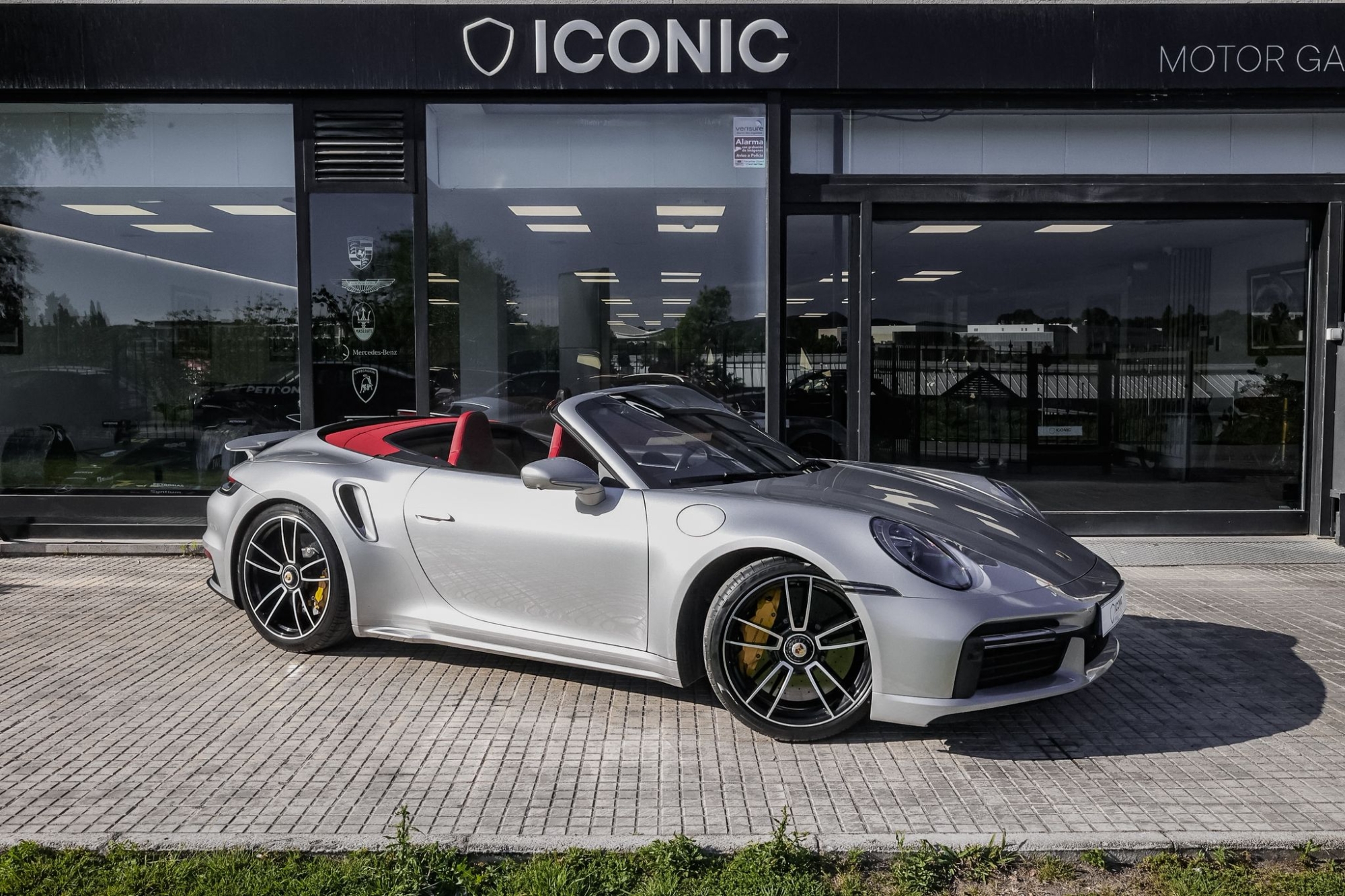 PORSCHE 911 992 TURBO S CABRIO 