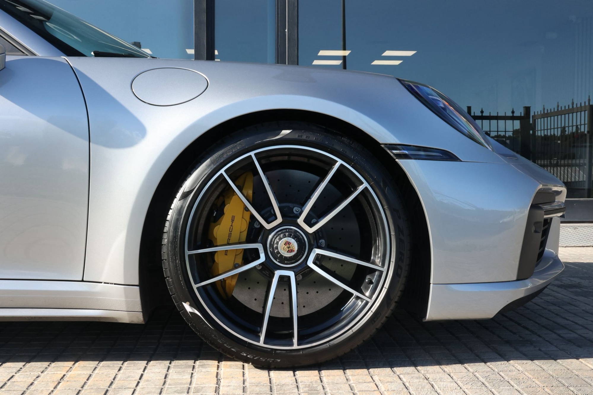 PORSCHE 911 992 TURBO S CABRIO 
