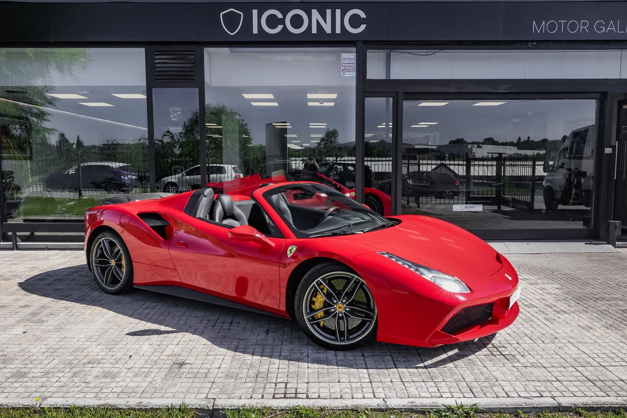 FERRARI 488 SPIDER