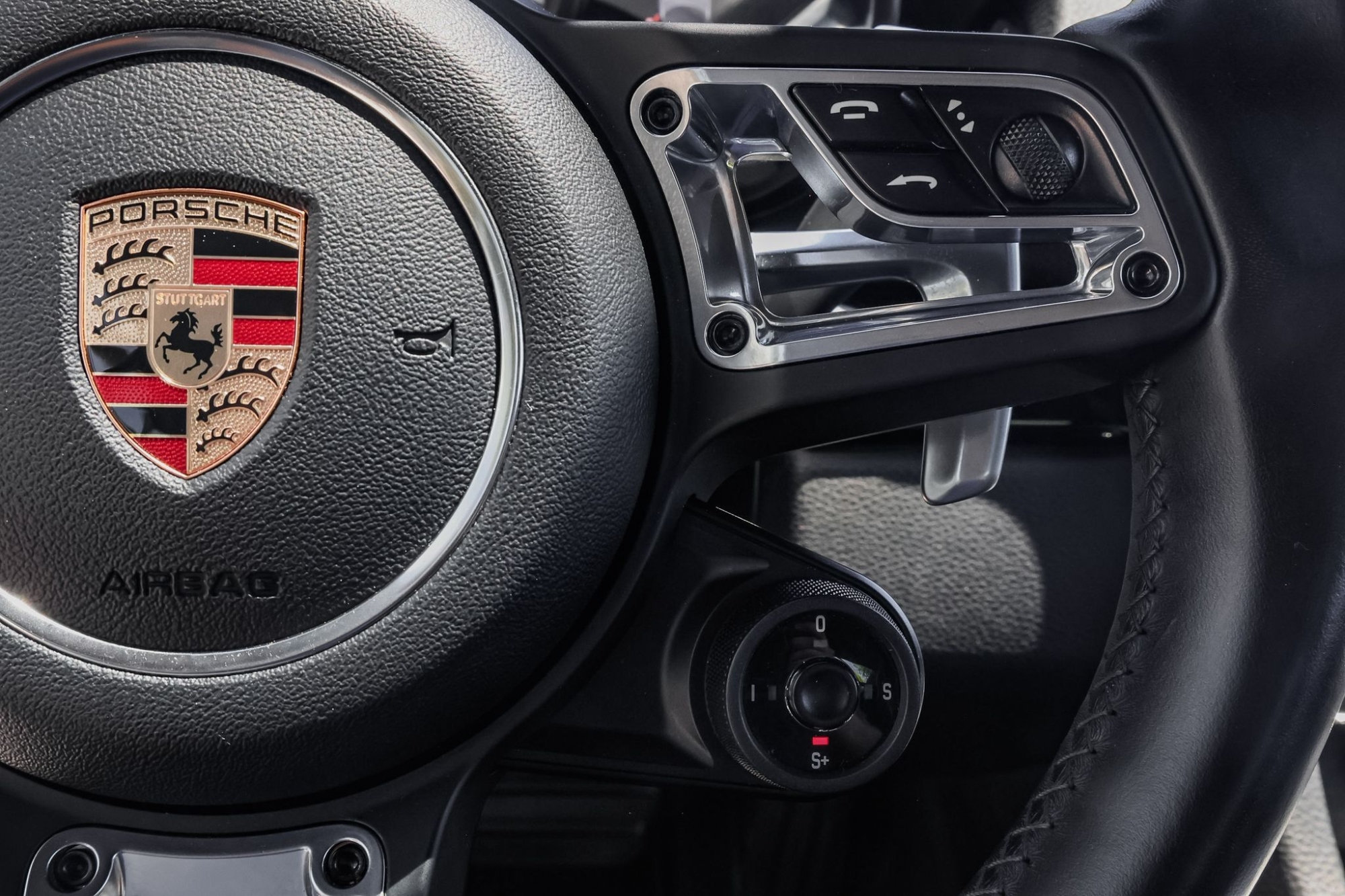 PORSCHE 718 CAYMAN T