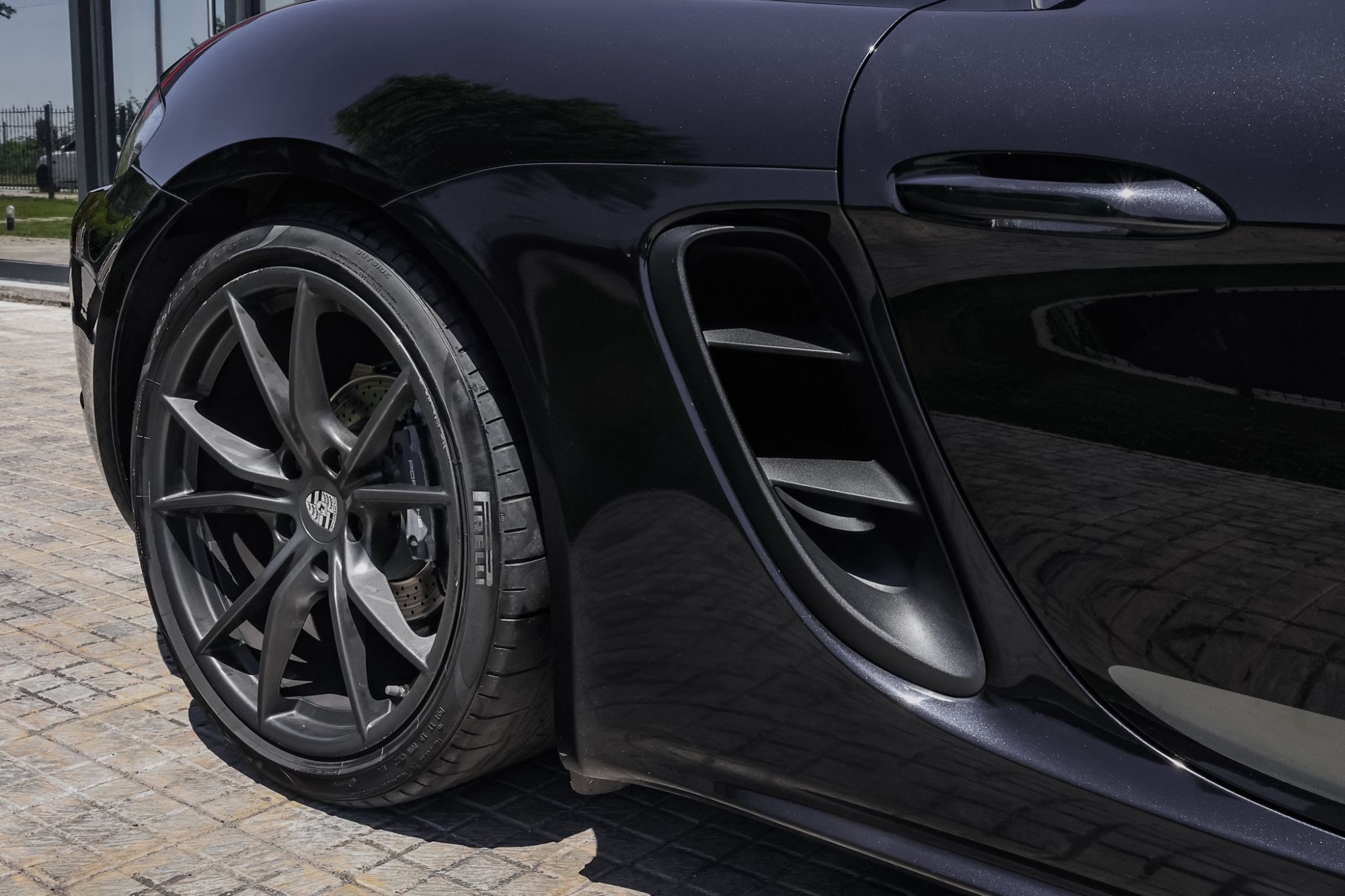 PORSCHE 718 CAYMAN T