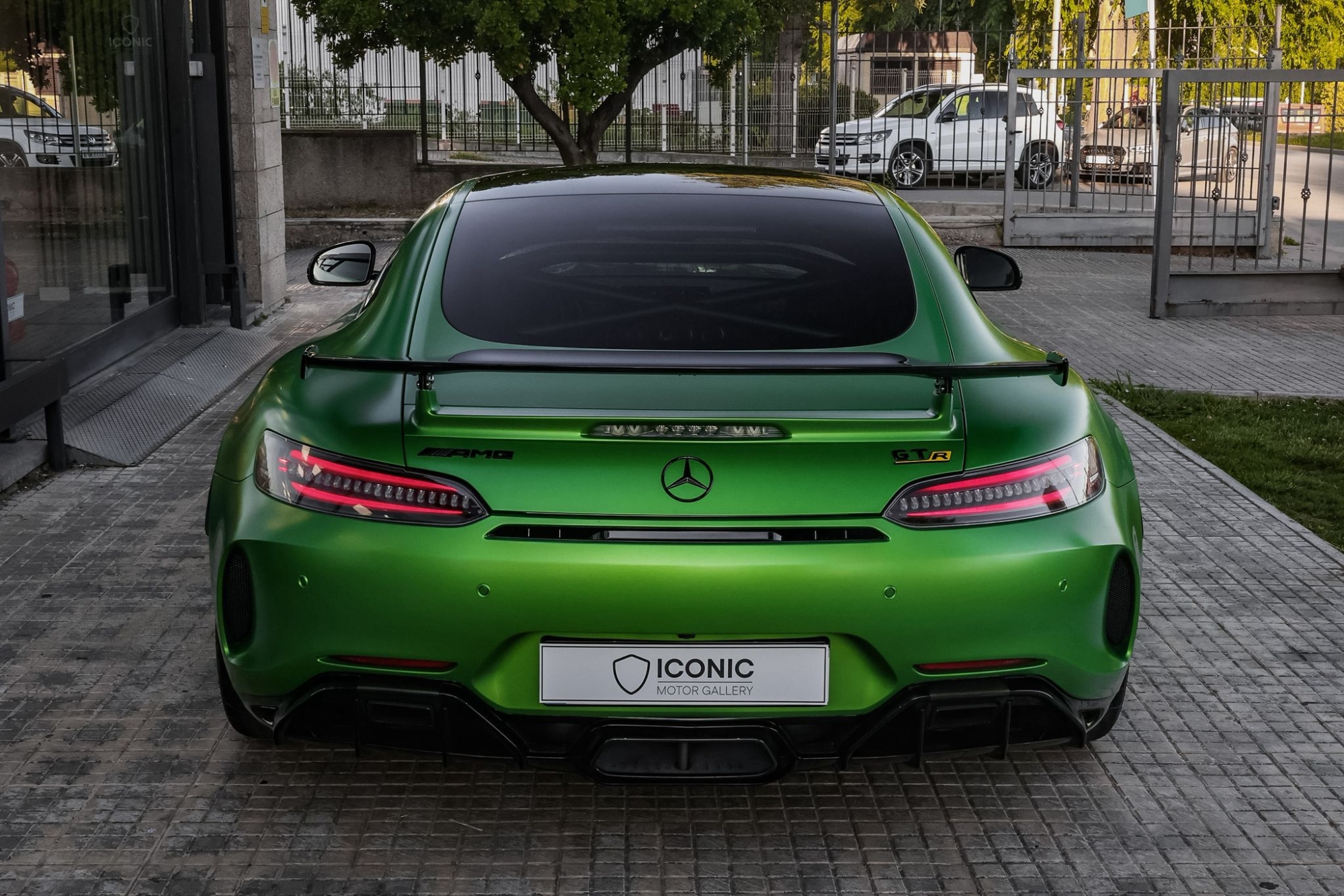 MERCEDES-BENZ AMG GT-R COUPÉ 