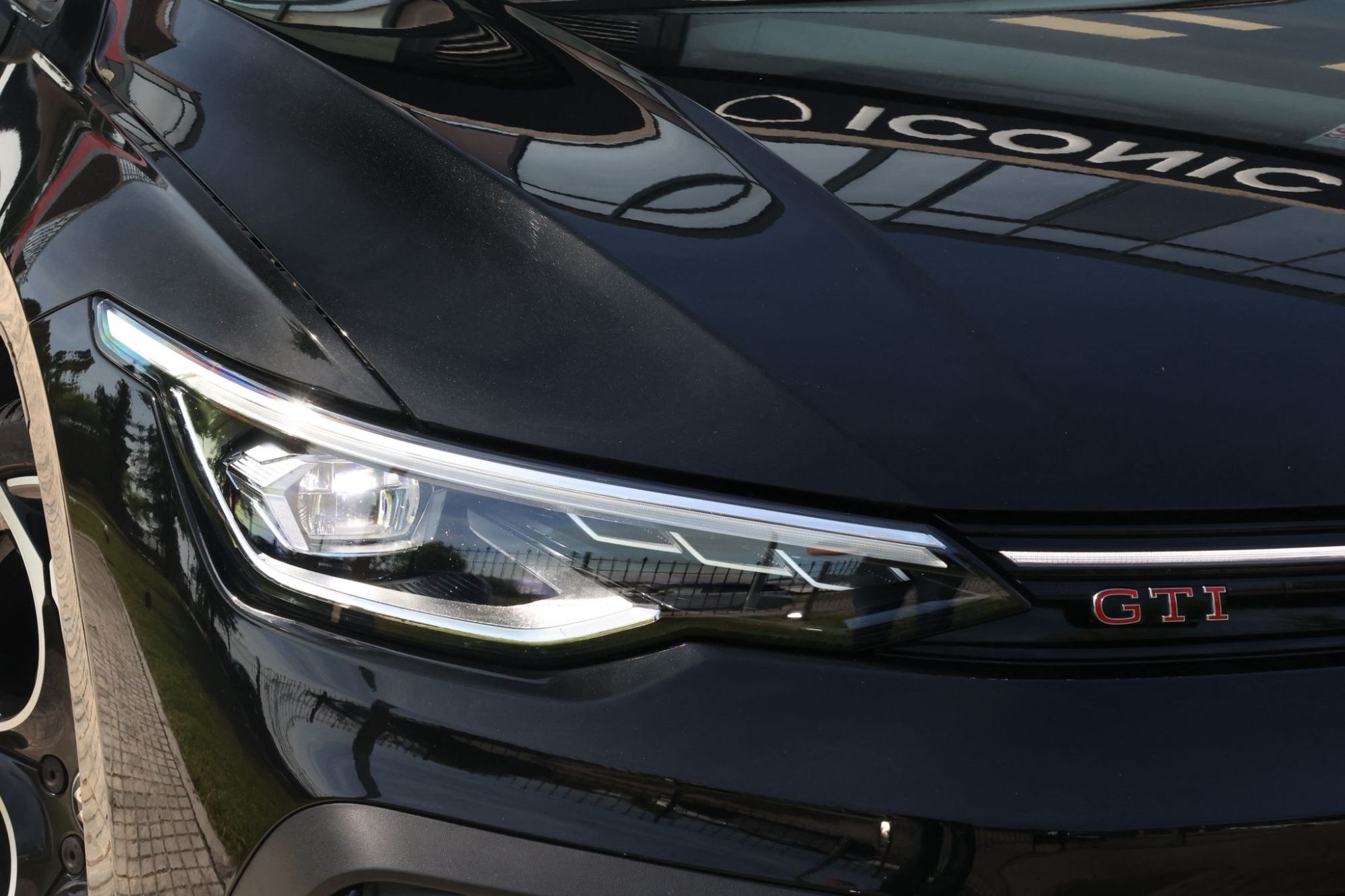VOLKSWAGEN GOLF GTI 8.5