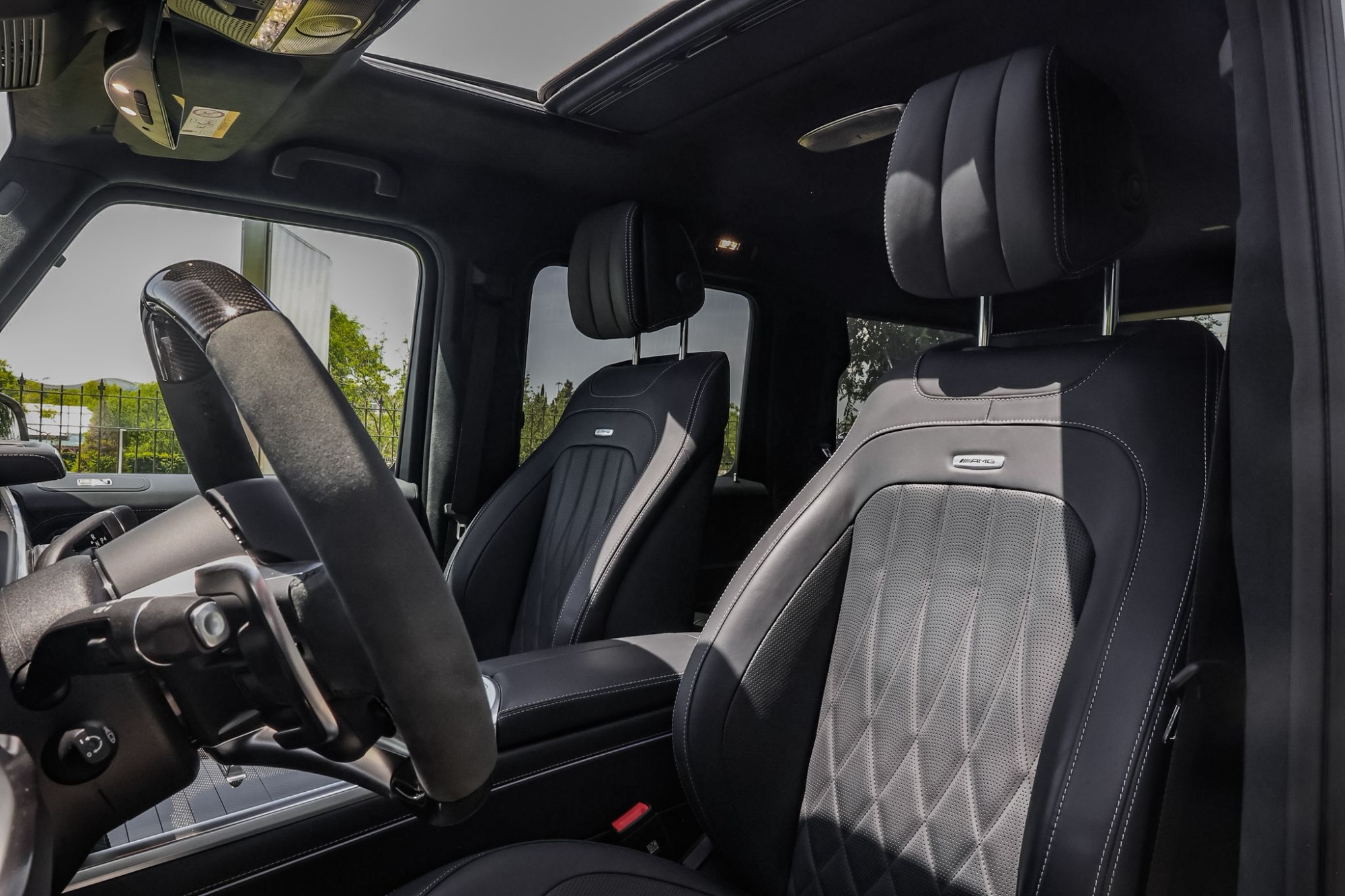 MERCEDES-BENZ AMG G63