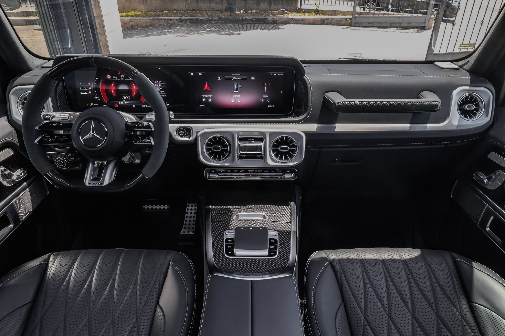 MERCEDES-BENZ AMG G63