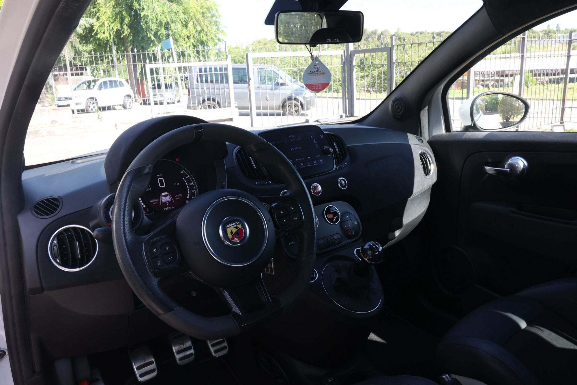 ABARTH 695 ESSEESSE